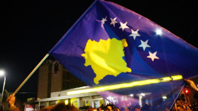 Cosa sta succedendo tra Kosovo e Serbia