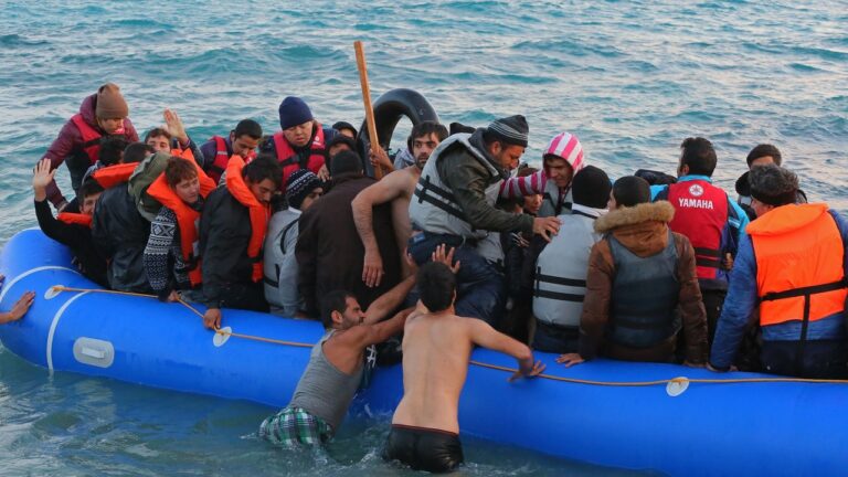 Frontex è accusata di aver coperto violazioni dei diritti umani in Grecia